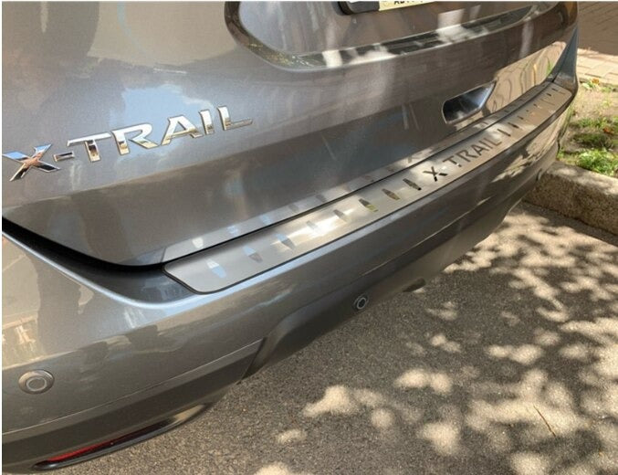 seuil de coffre pour Nissan X Trail T32 de 2014 à 2020